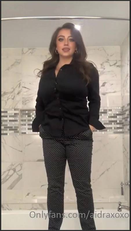 Mollige Frauen analen Masturbieren erwischt und durchgefickt